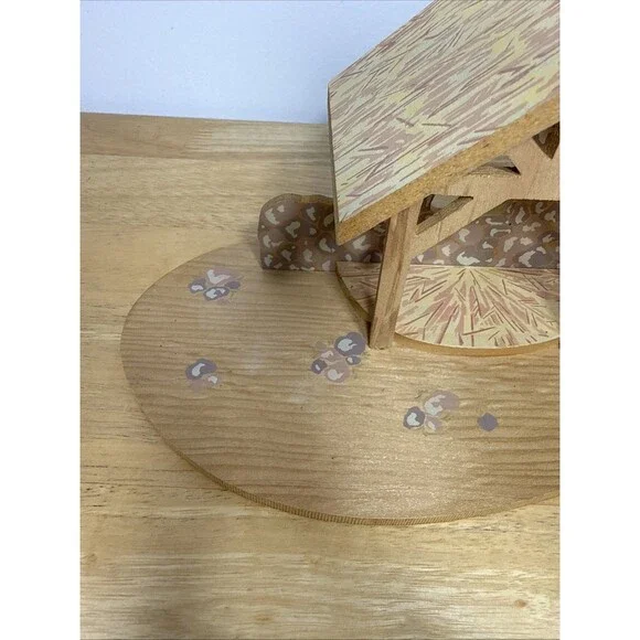 NIB Hallmark Mini Merry Miniatures Nativity Stable - Picture 3 of 12